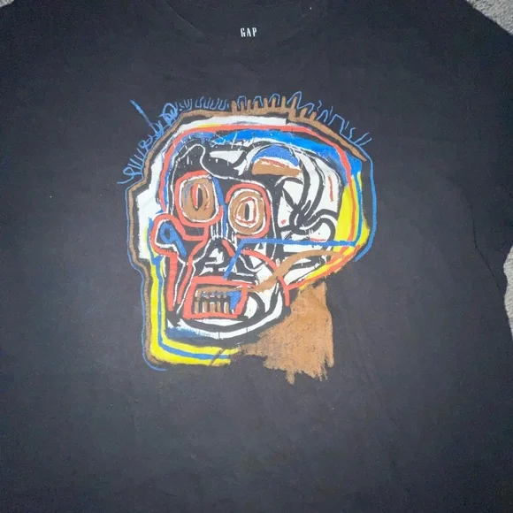 GAP Black Short Sleeve Tee with Graphic Design - Picture 2 of 3